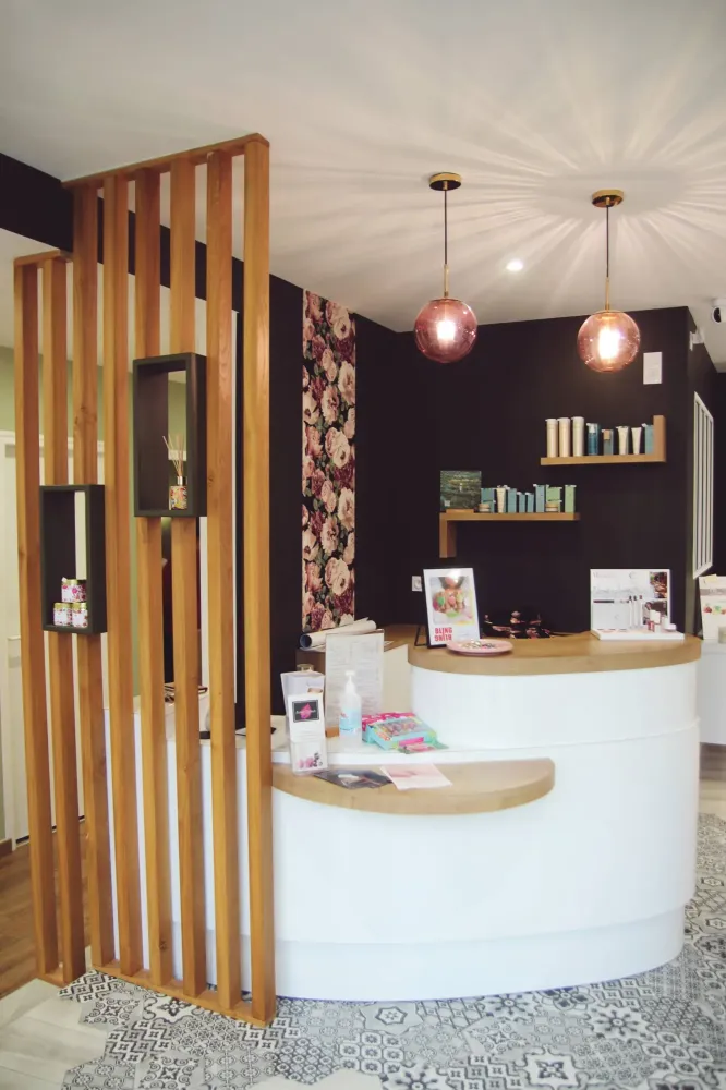 Esthéticienne près de Cossé-le-Vivien